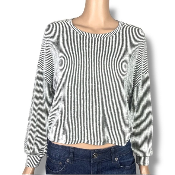 Caution To The Wind Tops - Caution to the Wind Black And White Pin-Striped Long Cuffed Puff Sleeve Top